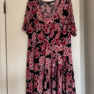 Sami & Jo Black and Red Floral Midi Dress